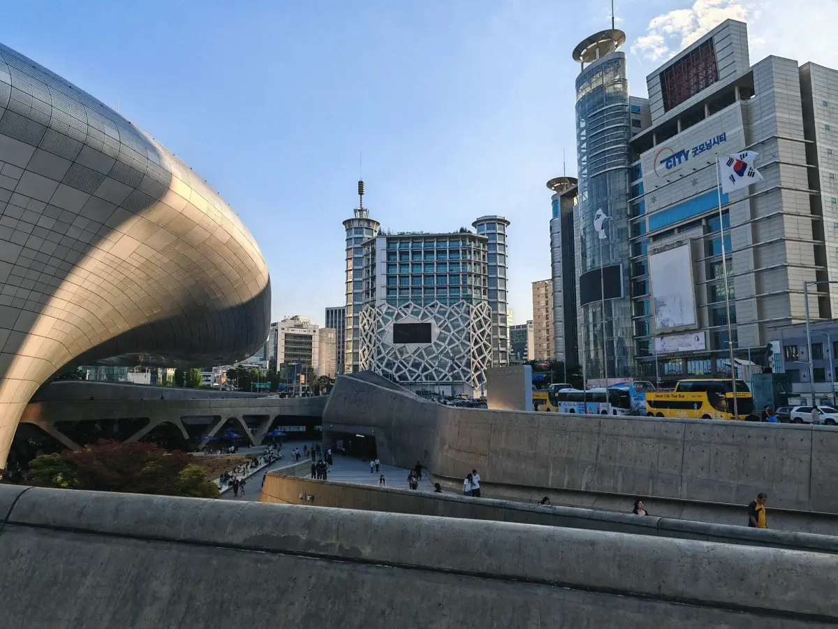 Seoul: Architecture That Changes Your Sense of Space